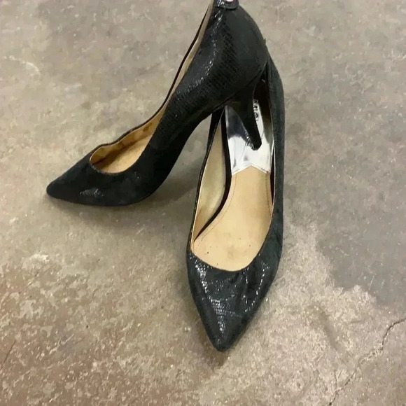 Michael kors shiny  pumps - Picture 1 of 8